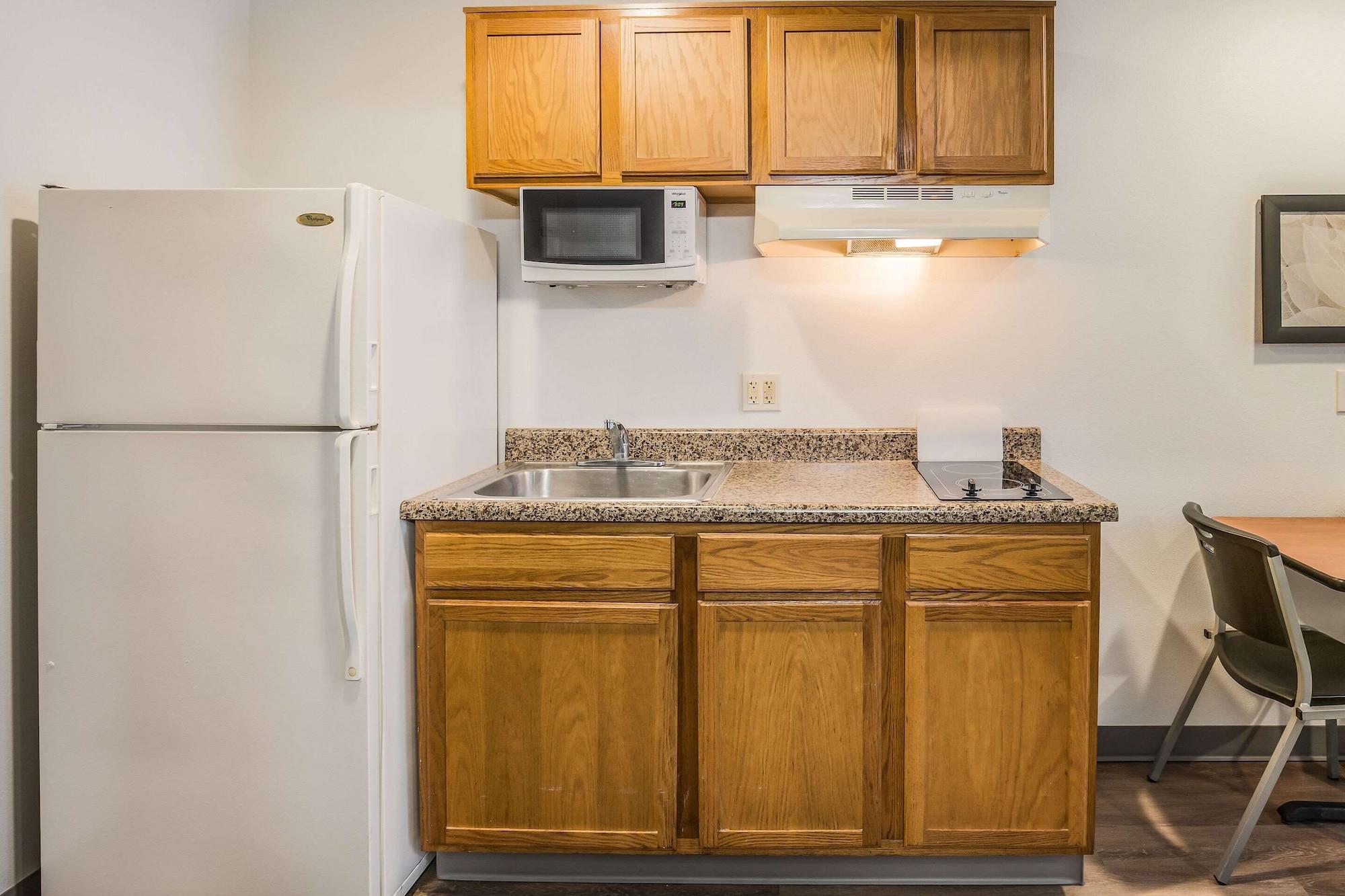 Extended Stay America Select Suites - Tallahassee - Northwest Exterior photo