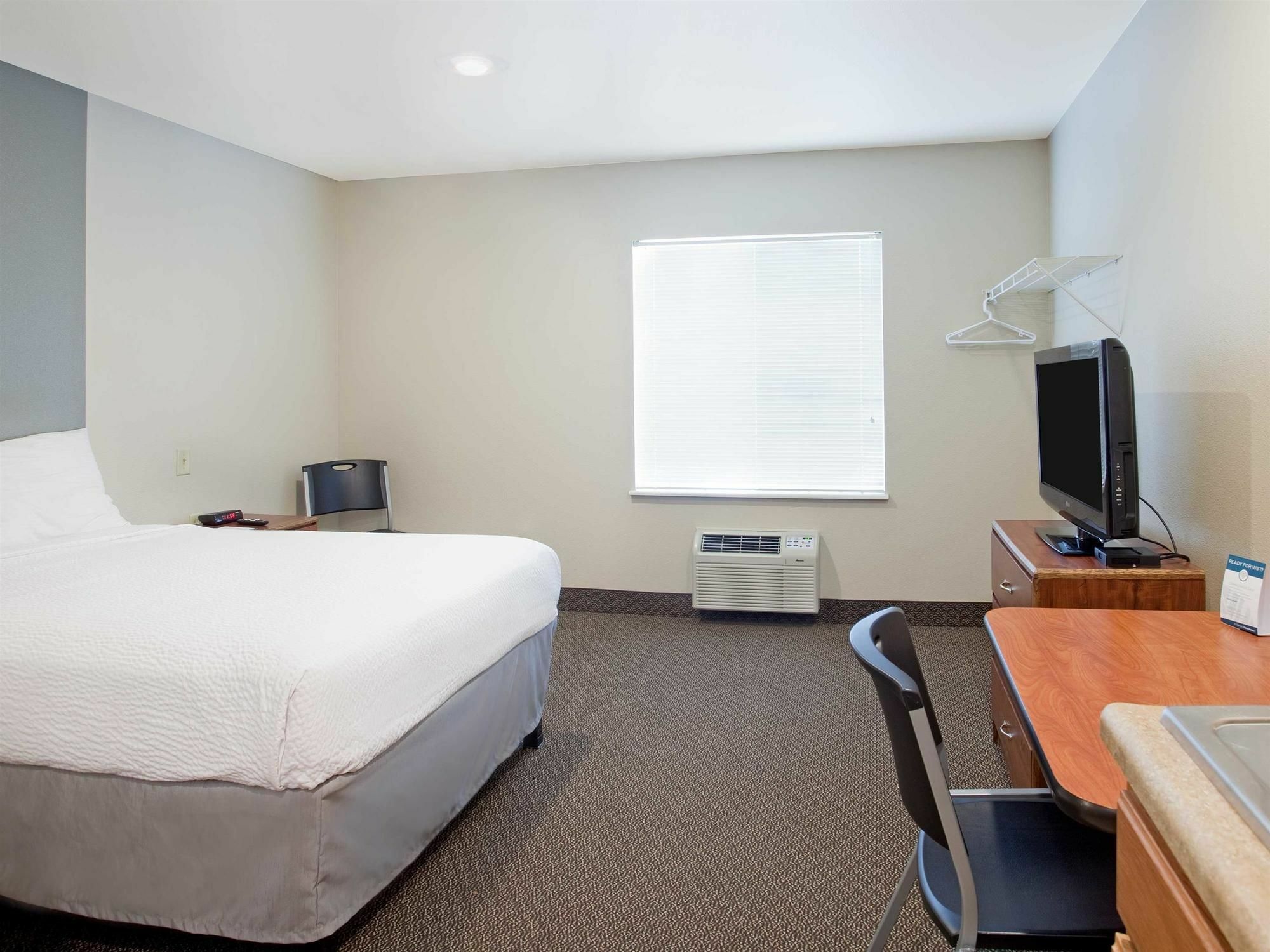 Extended Stay America Select Suites - Tallahassee - Northwest Exterior photo